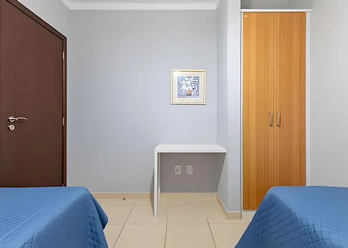 Apartamento A 190M Da Praia De Bombinhas - 202